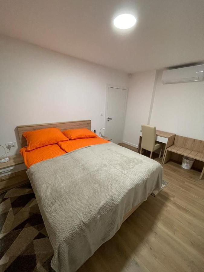 Apartmani Daisy เวลิคาโกริตซา ภายนอก รูปภาพ