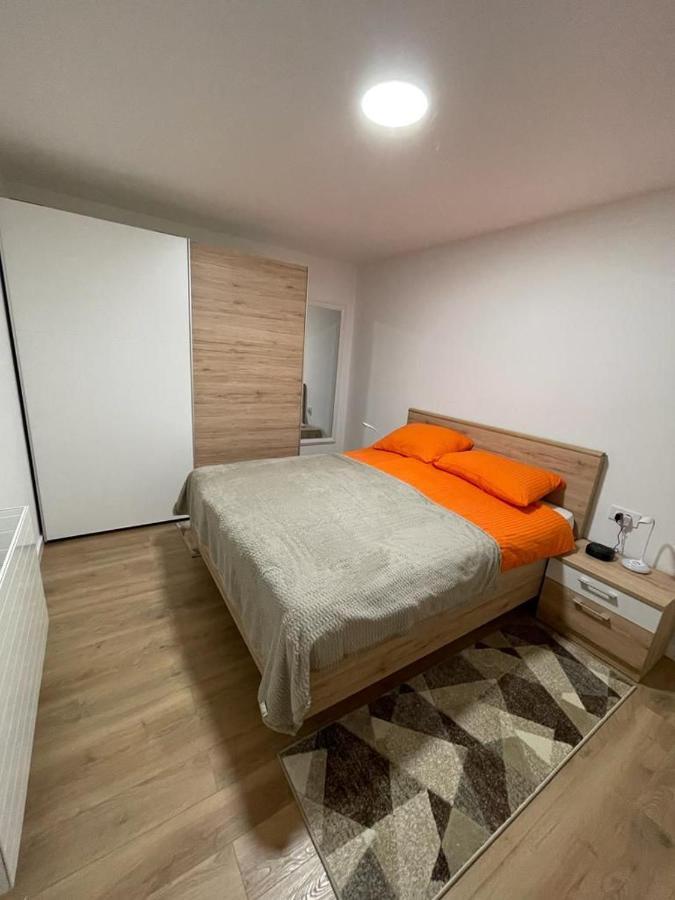 Apartmani Daisy เวลิคาโกริตซา ภายนอก รูปภาพ